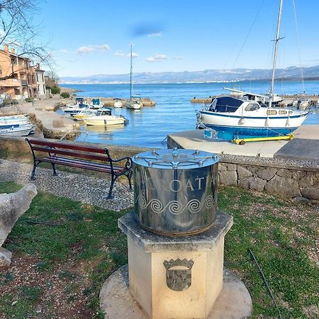 Vila Kraljica Malinska Εξωτερικό φωτογραφία