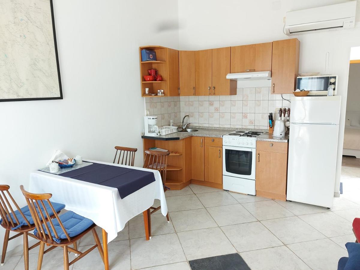 Vila Kraljica Malinska Εξωτερικό φωτογραφία