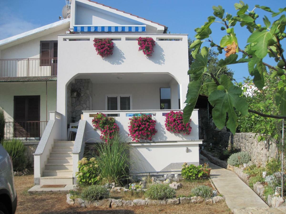 Vila Kraljica Malinska Εξωτερικό φωτογραφία